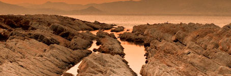 在线轰炸机电话软件